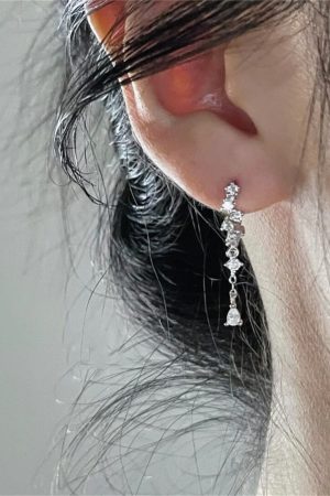 Long Tassel Shiny Earrings for Women - Unique Design, Light Luxury Ear Accessories, High-End Feel, Statement Studs