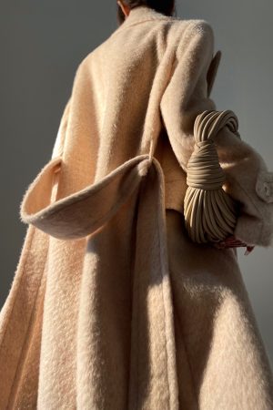 Long Textured Silhouette Suit Coat - High-Quality Woolen Overcoat for Stylish Layering - Perfect for 90s and Y2K Fashion Lovers