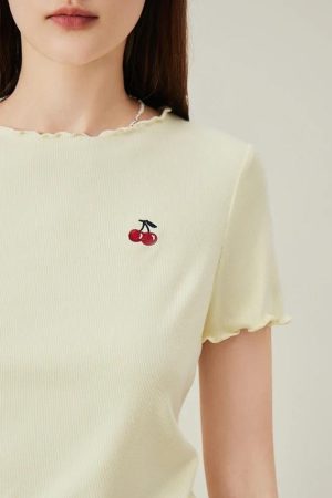 Looks Chic, Fashion Street - Soft Girl Cherry Lettuce Edge Tee