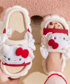 Looks Para Faculdade, Jersey Outfit - Kawaii Sanrio Slippers