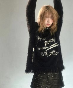 Looks With Doc Martens, How To Style Doc Martens With Dress - Grunge Fluffy Knitted Sweater