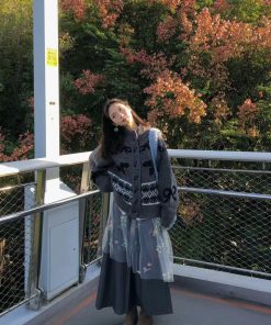 Loose Fit Gray Knitted Cardigan Sweater Coat with Horn Buttons for Women - Casual Pumpkin/Wild Daydream Style