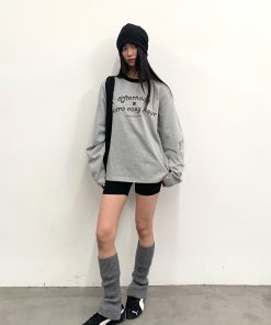 Loose Fit Round Neck Pure Cotton Men's Long Sleeve T-Shirt - Essential Layering Tee for 90s Style Casual Wear