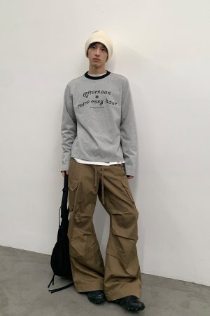 Loose Fit Round Neck Pure Cotton Men's Long Sleeve T-Shirt - Essential Layering Tee for 90s Style Casual Wear