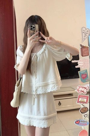 Loose-Fit Short Sleeve T-Shirt and Half-Length Skirt Set for Women - Summer Two-Piece Outfit for Effortless Style