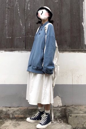 Loose High Neck Fleece Pullover Sweater in Retro Japanese Style - Warm Thickened Casual Top for Cozy 90s Fashion