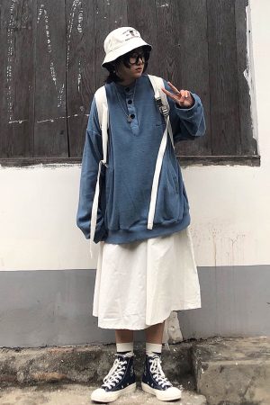Loose High Neck Fleece Pullover Sweater in Retro Japanese Style - Warm Thickened Casual Top for Cozy 90s Fashion