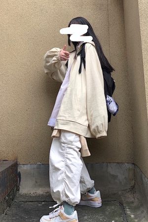Loose Japanese Style Tapered Cargo Pants with Pleats and Embroidery - Unisex Versatile Streetwear Lantern Pants