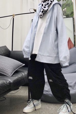 Loose Japanese Style Tapered Cargo Pants with Pleats and Embroidery - Unisex Versatile Streetwear Lantern Pants
