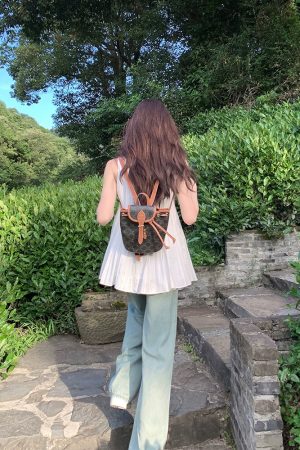 Loose Sleeveless White Camisole Top for Women - Sweet Temperament Design, Summer 2025 Style, Perfect for 90s and Y2K Fashion