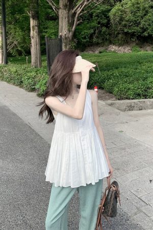 Loose Sleeveless White Camisole Top for Women - Sweet Temperament Design, Summer 2025 Style, Perfect for 90s and Y2K Fashion
