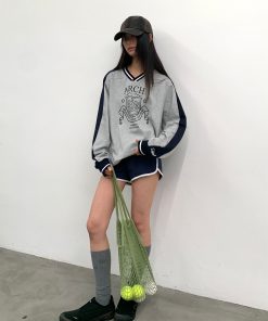 Loose V-Neck Quick-Dry Breathable Men's Long Sleeve T-Shirt - Stylish Casual Top for 90s and Y2K Fashion Enthusiasts