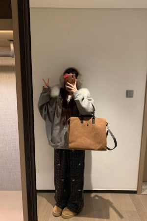 Luxurious Gray Hooded Woolen Coat with Fur Collar for Women - Winter Zip-Up Cardigan Outerwear