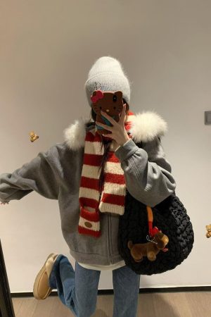 Luxurious Gray Hooded Woolen Coat with Fur Collar for Women - Winter Zip-Up Cardigan Outerwear