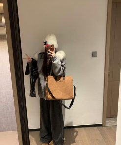 Luxurious Gray Hooded Woolen Coat with Fur Collar for Women - Winter Zip-Up Cardigan Outerwear