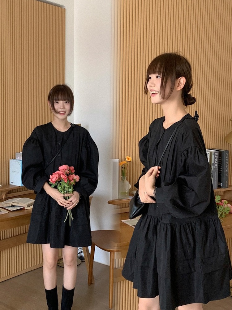 Luxury Dark Pleated Button Cake Dress - Elegant Korean Style Party Dress for Chic Evening Looks Luxury Dark Pleated Button Cake Dress - Elegant Korean Style Party Dress for Chic Evening Looks