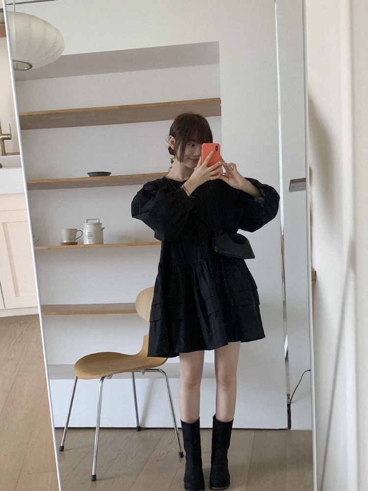 Luxury Dark Pleated Button Cake Dress - Elegant Korean Style Party Dress for Chic Evening Looks Luxury Dark Pleated Button Cake Dress - Elegant Korean Style Party Dress for Chic Evening Looks