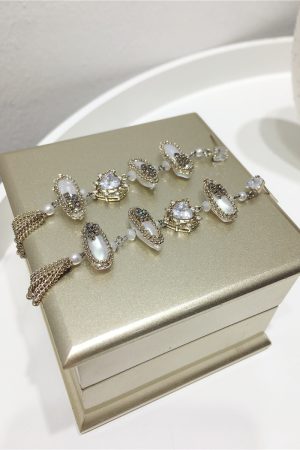 Luxury Handmade Baroque Pearl Tassel Earrings with Diamond-Inlaid Heart-Shaped Chain - Elegant Statement Jewelry