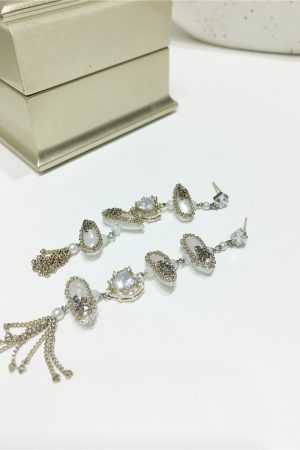 Luxury Handmade Baroque Pearl Tassel Earrings with Diamond-Inlaid Heart-Shaped Chain - Elegant Statement Jewelry