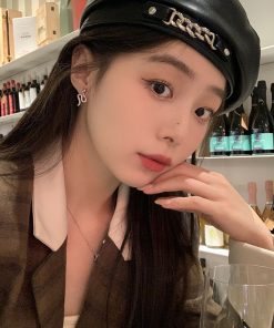 Luxury Snake-Shaped Earrings for Women - Unique and Trendy Statement Jewelry