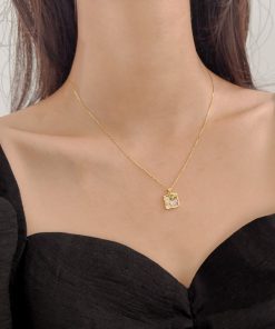 Luxury White Mother-of-Pearl Rose Flower Necklace, French Elegance Clavicle Chain, Gold Temperament Jewelry 2025