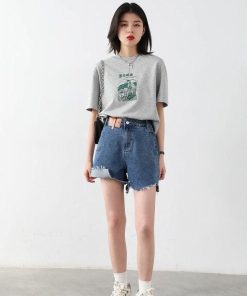 Mall Outfit Inspo, Bra Aesthetic Outfits - Distressed Jean Shorts