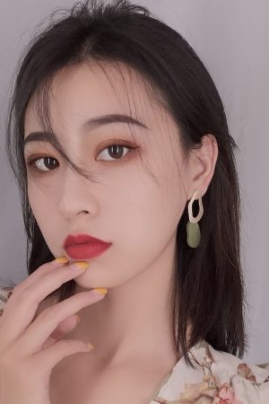 Matte Color-Blocking Spliced Stud Earrings for Girls - Korean Style Fashion Accessories for a Fresh Look and Unique Personality