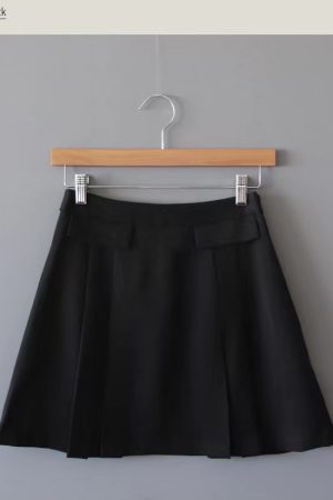 Medium Gray Pleated Skirt - Korean Style, Chic 90s Inspired Fashion, Versatile and Stylish for Any Occasion
