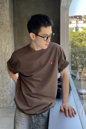 Men's American Retro Solid Color Short Sleeve T-Shirt with Heart Embroidery - Versatile Summer Trendy Half Sleeve Top