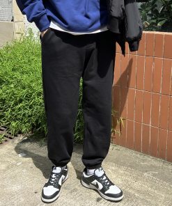 Men's Black Fleece-Lined Casual Sweatpants, Loose-Fitting Japanese-Style Thick Tapered Joggers for Autumn and Winter