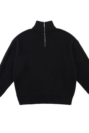 Men's Black Half-Zip High Neck Sweatshirt - Roaring Beast Design, Warm Knitted Sweater for Autumn Winter, Trendy 90s Style