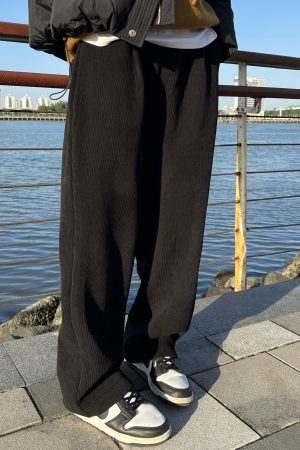Men's Black Thick Fleece Casual Pants - Loose Fit Straight Leg Trendy Long Trousers for Autumn Winter Style
