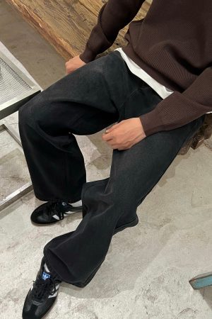 Men's Casual Black Straight-Leg Jeans - Loose Fit Autumn Winter Pants for Comfortable Style