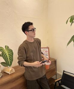 Men's Casual Coffee-Colored Long Sleeve T-Shirt - Korean Style Autumn Essential, Simple and Versatile Fashion Top