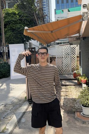 Men's Casual Loose Fit Long Sleeve T-Shirt - Thin Sun Protection, Black Striped, Khaki - Summer 90s American Style Fashion