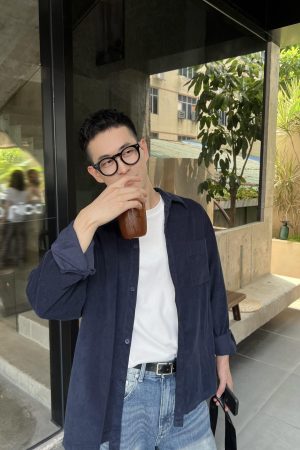 Men's Casual Loose-Fit Solid Color Corduroy Shirt - Versatile Long Sleeve Top for Autumn Winter Fashion