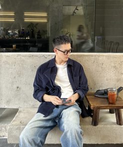 Men's Casual Loose-Fit Solid Color Corduroy Shirt - Versatile Long Sleeve Top for Autumn Winter Fashion