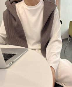 Men's Casual Minimalist White Long Sleeve T-Shirt - Round Neck Basic Layering Pullover for Autumn Winter Fashion