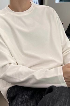 Men's Casual Minimalist White Long Sleeve T-Shirt - Round Neck Basic Layering Pullover for Autumn Winter Fashion