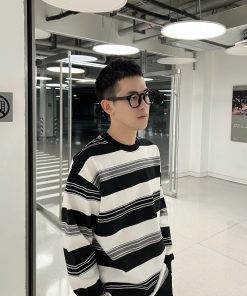 Men's Japanese Style Minimalist Black and White Striped Thin Sweatshirt - Casual 90s Inspired Top for Autumn