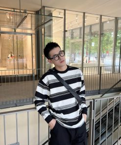 Men's Japanese Style Minimalist Black and White Striped Thin Sweatshirt - Casual 90s Inspired Top for Autumn