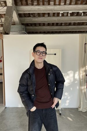 Men's Korean Style Black Puffer Jacket - Casual 80% White Duck Down Winter Coat, Versatile and Warm
