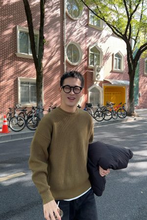 Men's Korean Style High-Quality Knitted Round Neck Sweater - Warm Autumn Winter Layering Essential