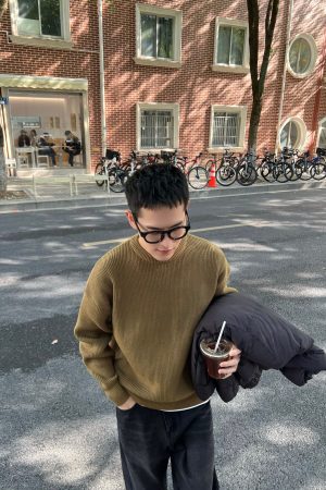 Men's Korean Style High-Quality Knitted Round Neck Sweater - Warm Autumn Winter Layering Essential