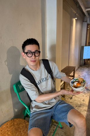 Men's Korean Style Minimalist Casual Loose Fit Short Sleeve T-Shirt with Simple Letter Print - Summer Versatile Fashion Top