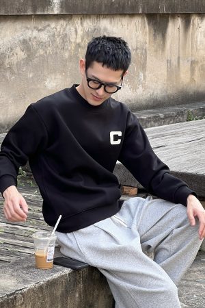 Men's Korean Style Thickened Fleece Sweatshirt with Letter Print - Loose Casual Autumn/Winter Top