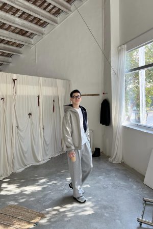Men's Korean Style Ultra-Thick Two-Color Cardigan Sweatshirt - Casual Loose Fit for Autumn Winter