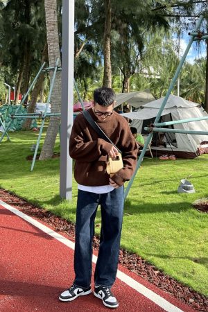 Men's Loose Casual Sweater - Autumn Winter Coffee Color Round Neck Pullover Knitwear, Cozy Lazy Style