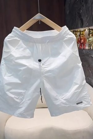 Men's Loose-Fit Quick-Dry Summer Shorts - Breathable Casual Five-Point Pants for Outdoor and Beach Wear, Trendy Summer Style