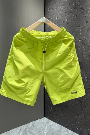 Men's Loose-Fit Quick-Dry Summer Shorts - Breathable Casual Five-Point Pants for Outdoor and Beach Wear, Trendy Summer Style
